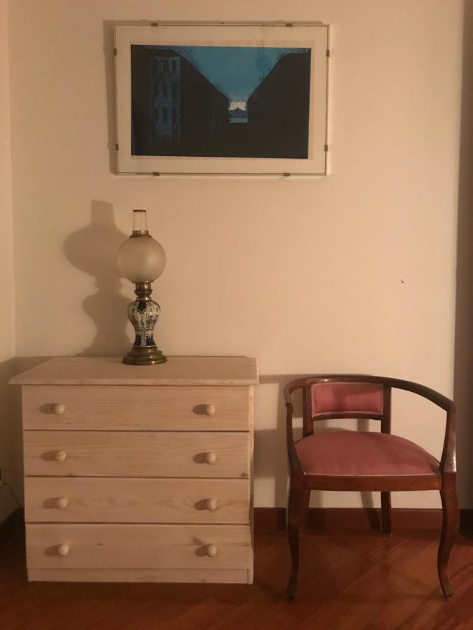 La Casa Del Melograno Apartment Alba  Bagian luar foto