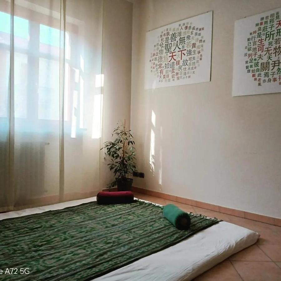 La Casa Del Melograno Apartment Alba  Bagian luar foto
